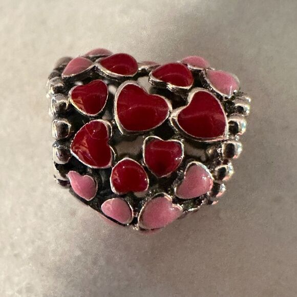 Authentic PANDORA Burst of Love Heart Valentine Charm #796557ENMX - Picture 2 of 5
